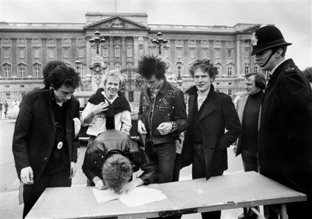 sex pistols.jpg